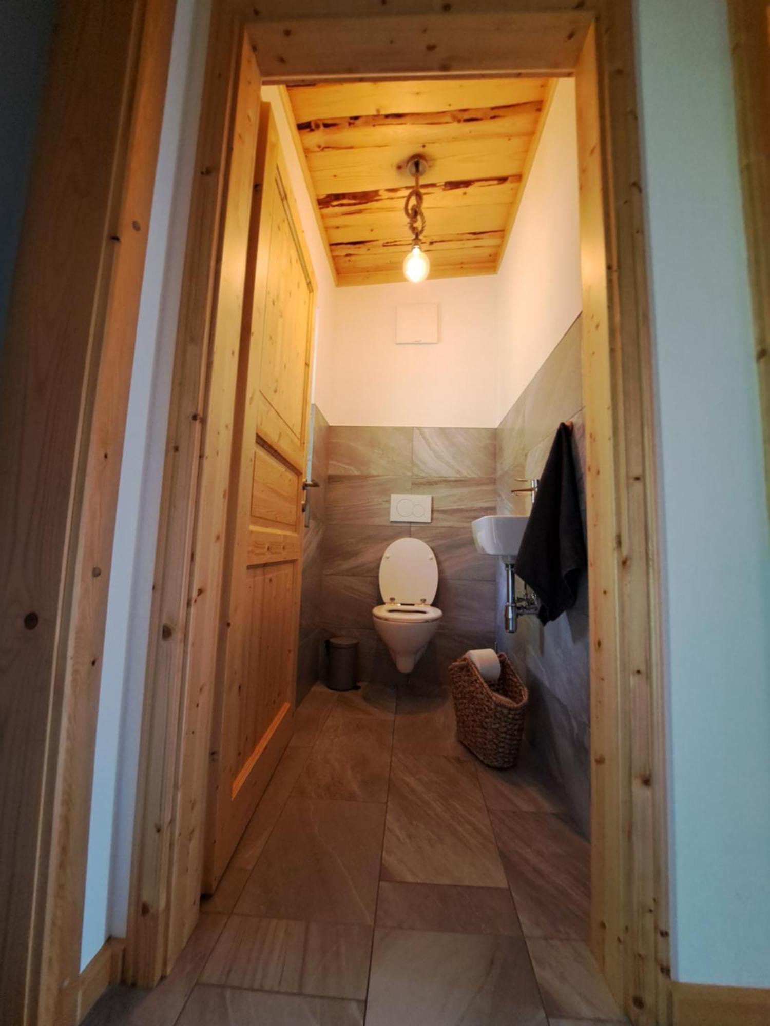 Erlebnisbauernhof Gutschi Ranch Kamp Rum bild