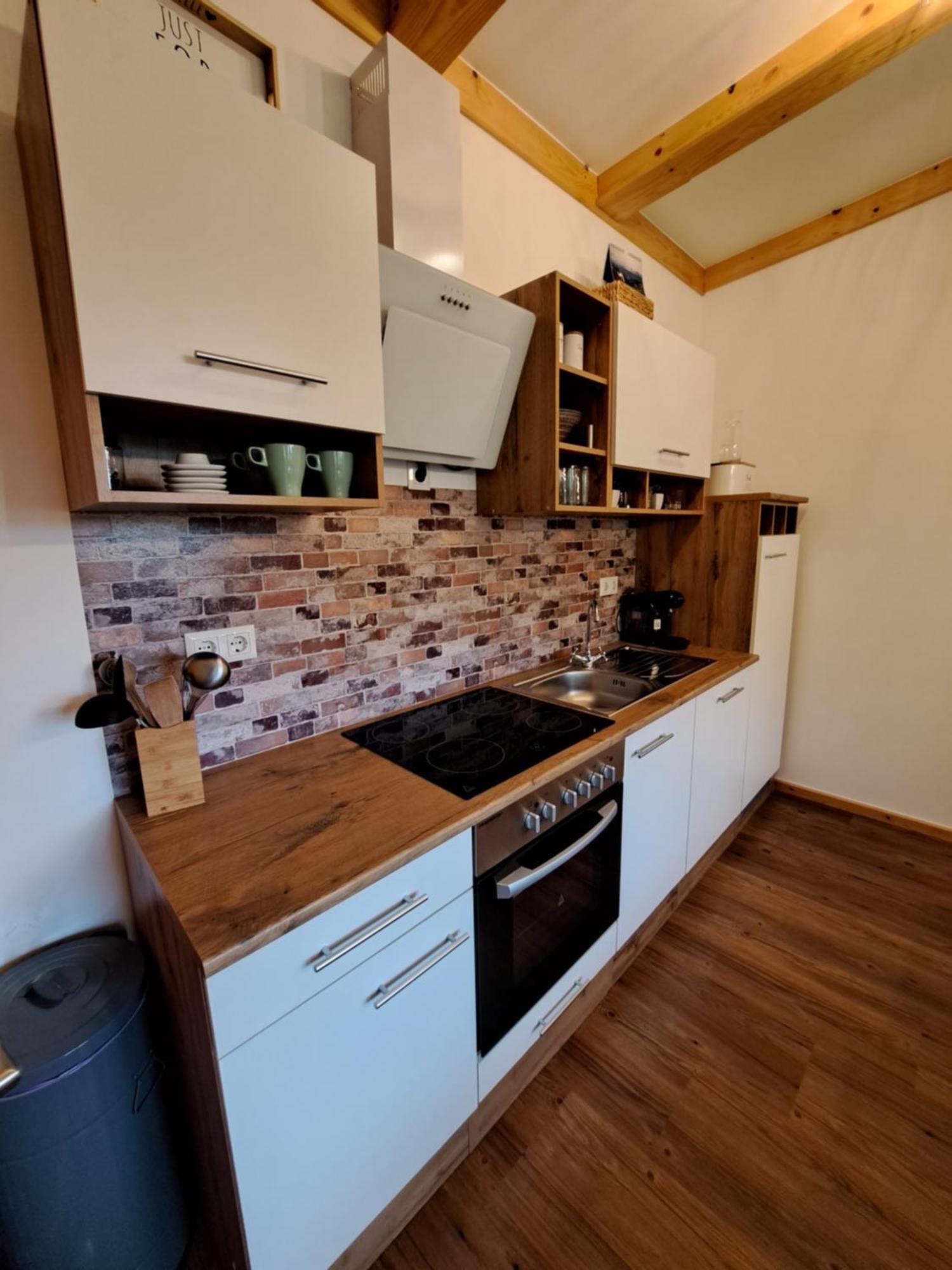Erlebnisbauernhof Gutschi Ranch Kamp Rum bild